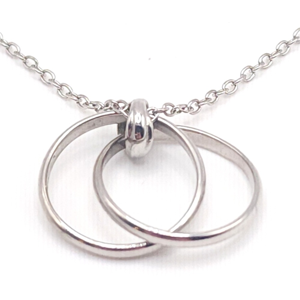 Silver‎ Tone Double Ring Pendant Necklace – 18″ Adjustable Lobster Clasp Rolo